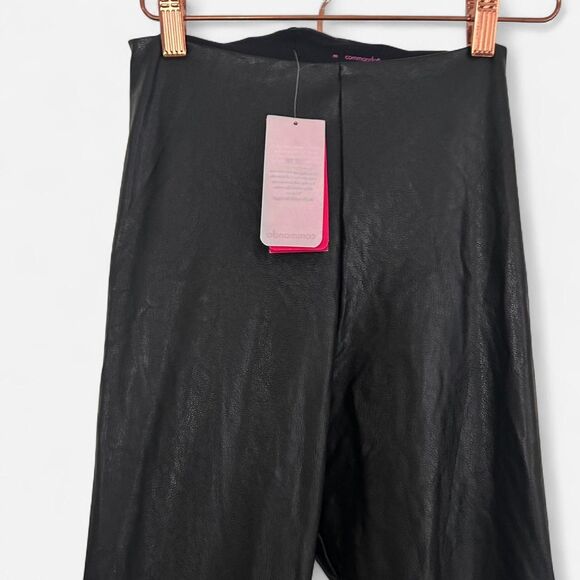 Commando Faux Leather Flared Crop Leggings – Medium NWT - Picture 7 of 8